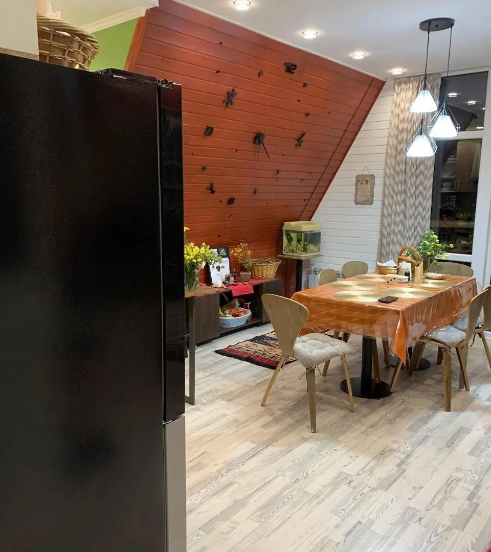 Гостевые Дома В Районе Аэропорта Almaty Apartment